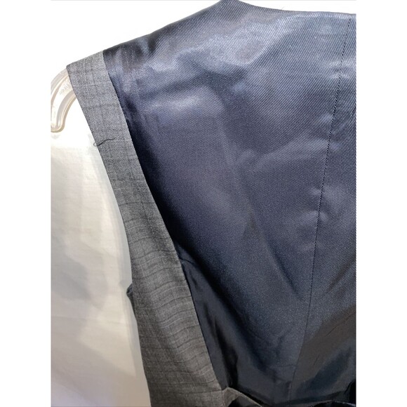 Perry Ellis Dress Vest Men’s Slim Fit Small Gray 5 Button Pockets Polyester NWT - Picture 11 of 12